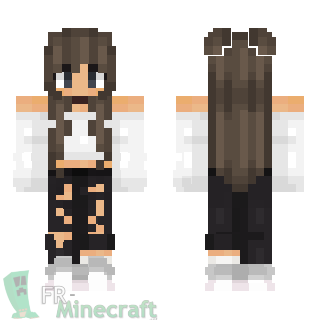 Aperçu de la skin Minecraft Fille en blanc et pantalon noir